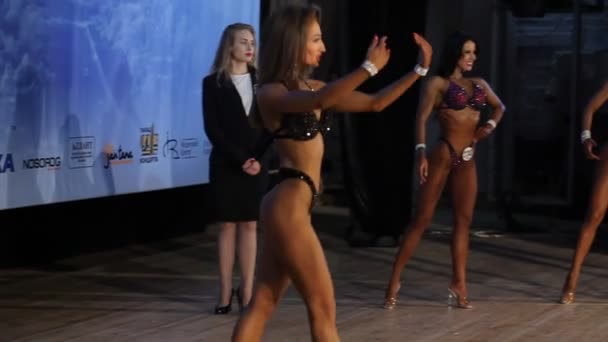 2021 Ukrayna Ukrayna Kharkov 2021 Vücut Geliştirme Kategorisinde Bikini Kategorisinde — Stok video
