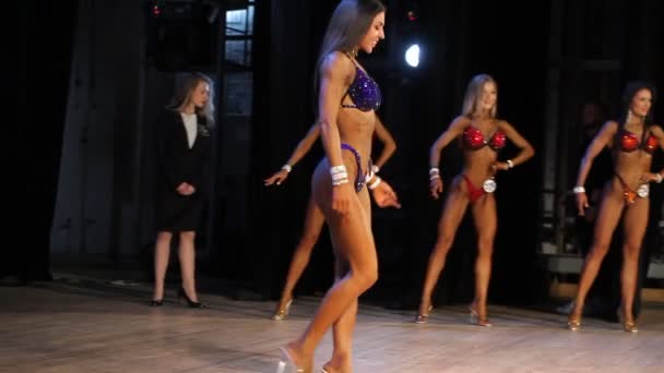 Beautiful Sports Slender Young Woman Girls Posing Swimsuit Competitions Category — Stock Video