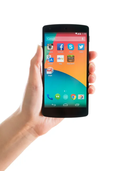 Google Nexus 5 di tangan — Stok Foto
