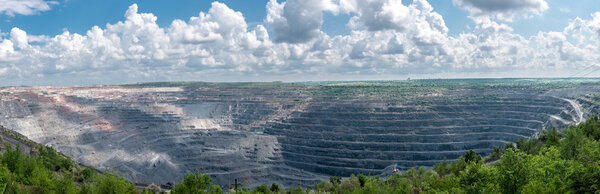 Шахта открытого типа