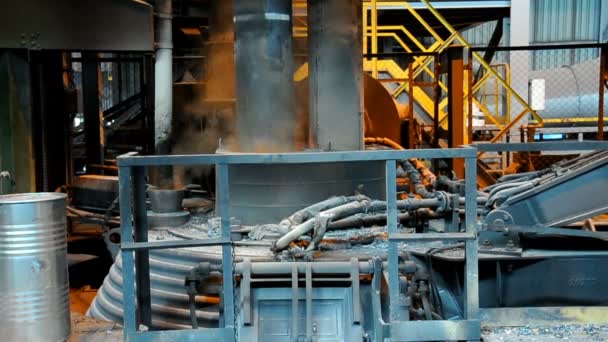 Interior de las obras metalúrgicas — Vídeos de Stock