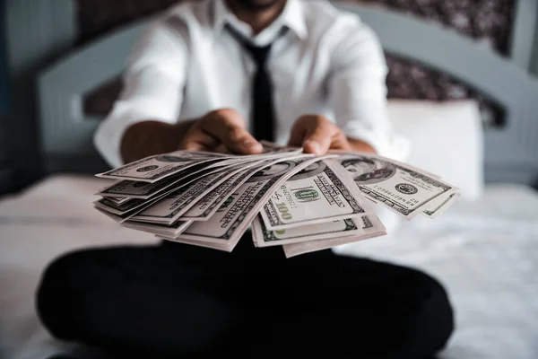 Handsome Young Bearded Businessman Cash — Stock Photo, Image