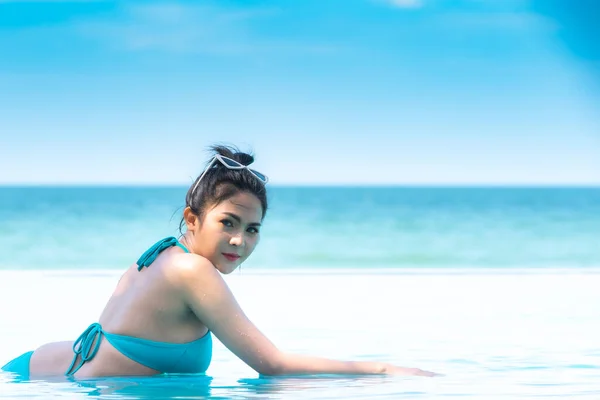 Asian Sexy Woman Swimsuit Posing — Stock Photo, Image