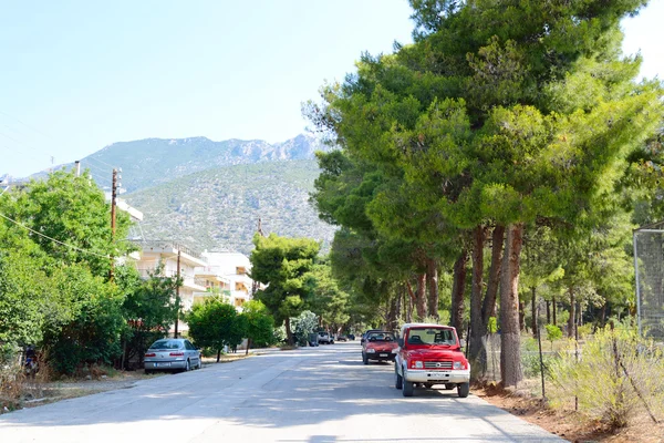 Loutraki sokakta.