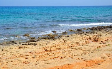 Kayalar Ege Denizi Sahili.