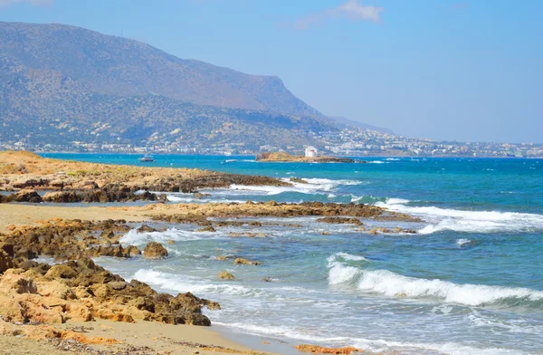 Stenar på kusten av Egeiska havet. — Stockfoto