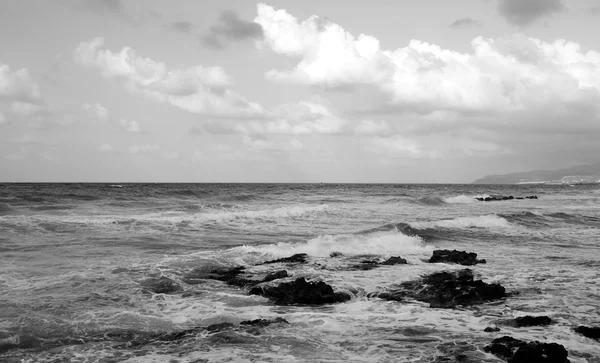 Mar Egeu no dia da nuvem . — Fotografia de Stock