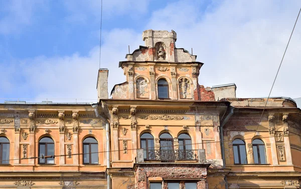 Antiguo edificio, San Petersburgo . — Foto de Stock