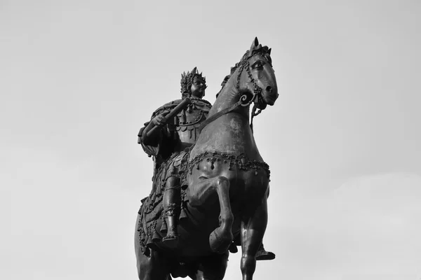 Monument voor peter ik in Sint-petersburg. — Stockfoto