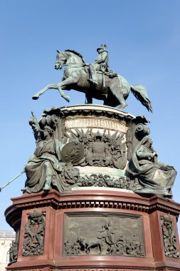 nicholas Anıtı ben.