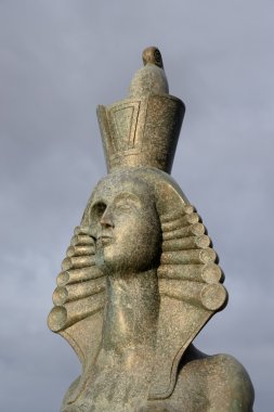 siyasi baskılar kurbanları anıt.