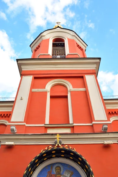 Igreja da Ascensão em Kolpino . — Fotografia de Stock