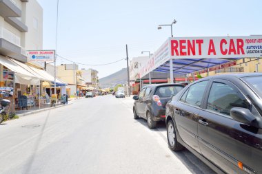 Hersonissos sokakta.