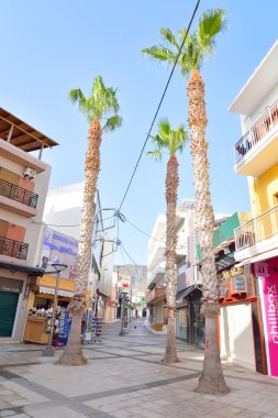 Hersonissos sokakta.