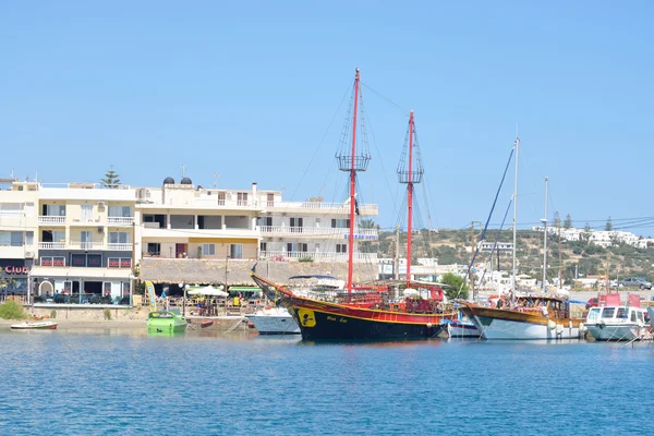 Harbor in Limenas Chersonisou. — Stock Photo, Image