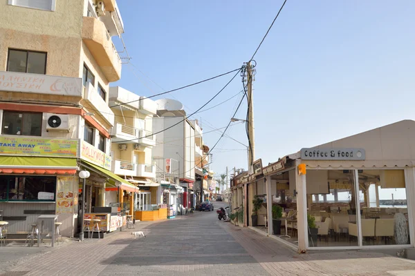 Hersonissos sokakta.