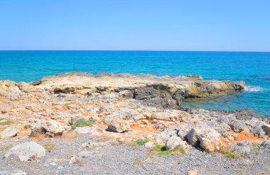 Cretan sahil deniz buzlu.