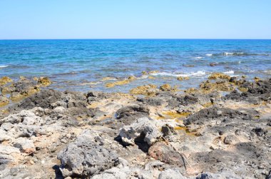 Cretan sahil deniz buzlu.