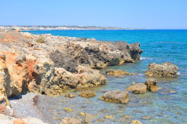 Cretan sahil deniz buzlu.