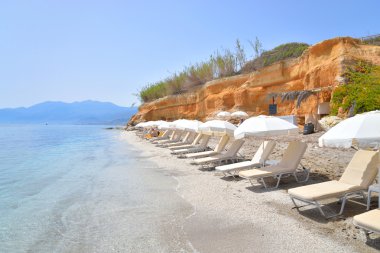 Plaj Sarantaris Köyü.