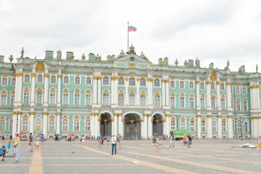 Kışlık Sarayın görünümü.