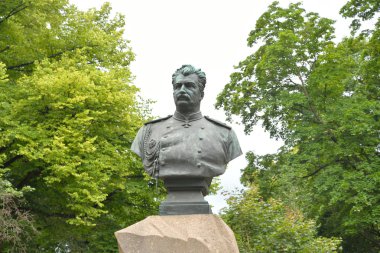Nikolay Przhevalsky, St. Petersburg anıt.