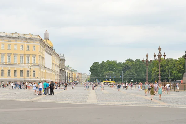 Vista da Praça do Palácio e Avenida do Almirantado . — Fotografia de Stock
