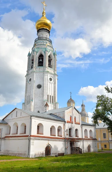 Campanile della Cattedrale di Sophia a Vologda . — Foto Stock