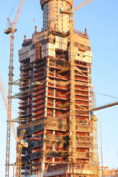 超高層ビル建設 Lakhta センター下. — ストック写真