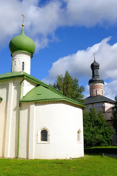 Церковь в Кирилло-Белозерском монастыре . — стоковое фото
