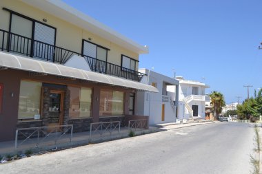 modern kefalos kesiminde sokak