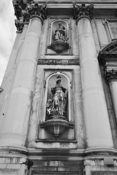 Basilica di santa maria della salute v Benátkách — Stock fotografie