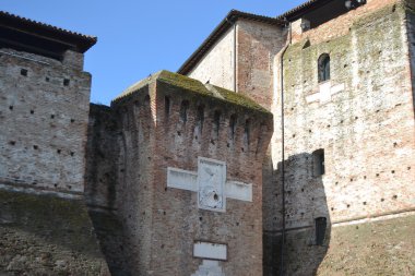 Sigismondo Kalesi (castello sidzhizmondo).