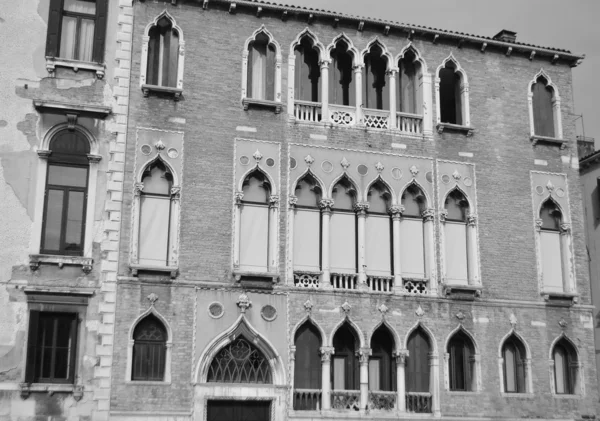 Antiguo edificio en Venecia . —  Fotos de Stock