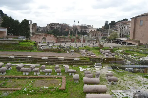 Forum Romanum en Roma, Italia — Foto de Stock