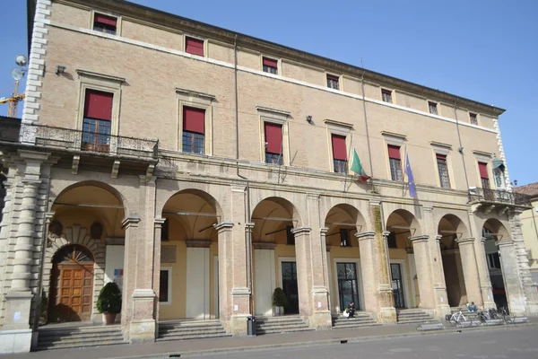 Antico edificio medievale in Piazza Cavour — Foto Stock