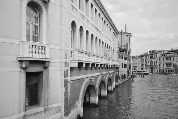 Kanal i Venedig — Stockfoto