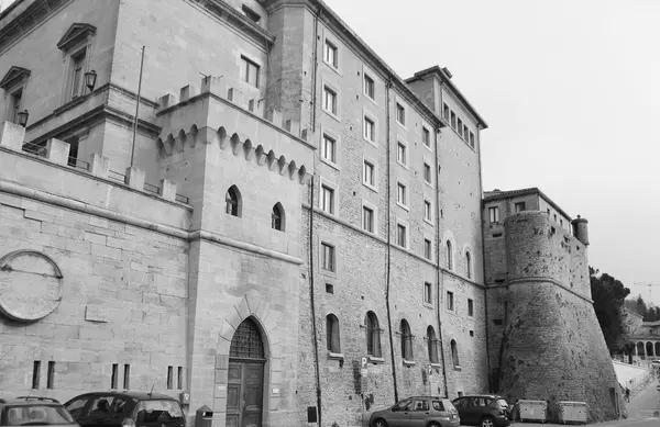 Festung in San Marino — Stockfoto