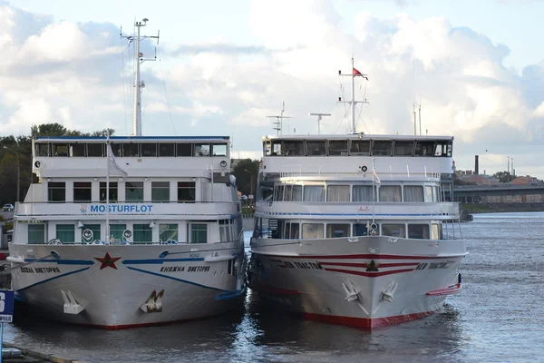 River cruise hajók. — Stock Fotó