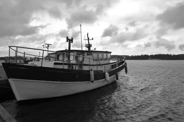 Piccola nave nel porto di Lappeenranta . — Foto Stock