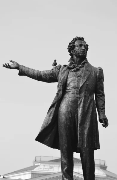 Statue von Alexander Puschkin — Stockfoto