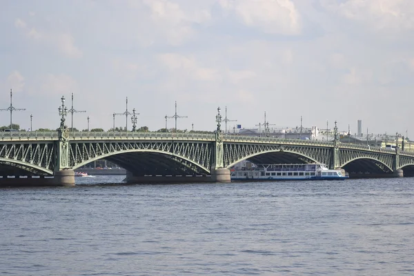 Puente Trinity en San Petersburgo . —  Fotos de Stock
