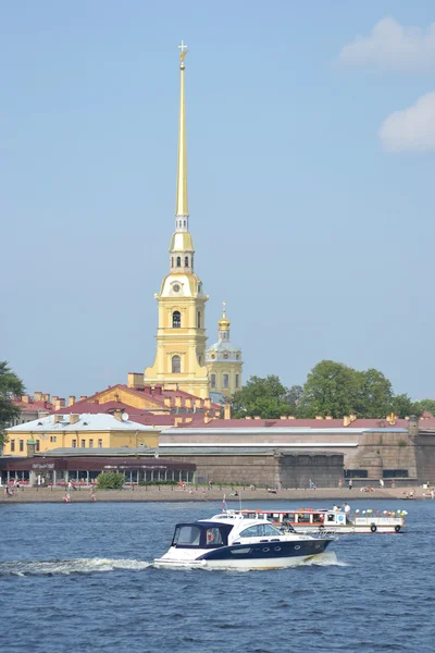 De Petrus en Paulus Vesting, st. petersburg. — Stockfoto