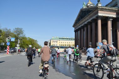 st.petersburg Caddesi'nde yarış döngüsü.