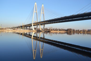 St. Petersburg 'daki Kablo Kalan Köprü