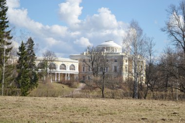 Pavlovsk Park bahar.