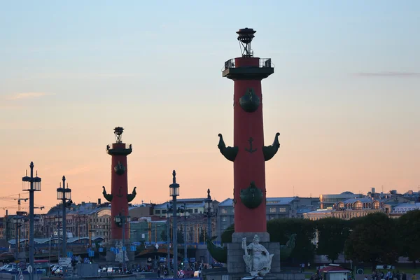 Arrow Vasilevsky Island and Rostral Columns. — Stock Photo, Image