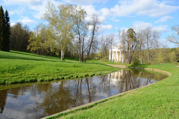 Parco a Pavlovsk . — Foto Stock