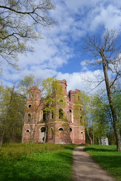 Арсенал павильонов в Александровском парке, Царское Село . — стоковое фото