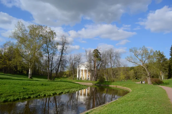 Parque en Pavlovsk . —  Fotos de Stock